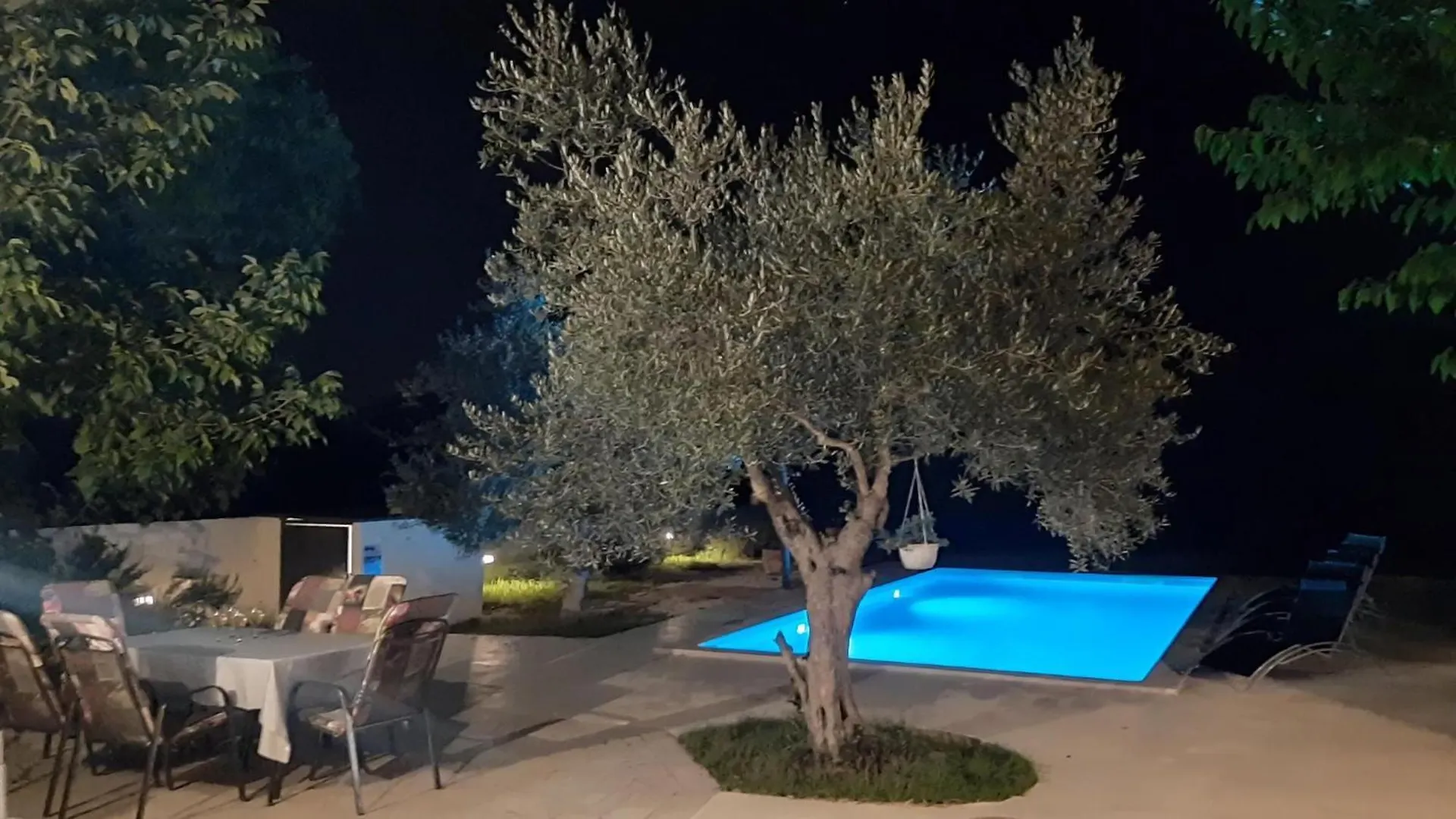 Holiday home Ferienhaus Aqua Mit Pool Jadreski Croatia
