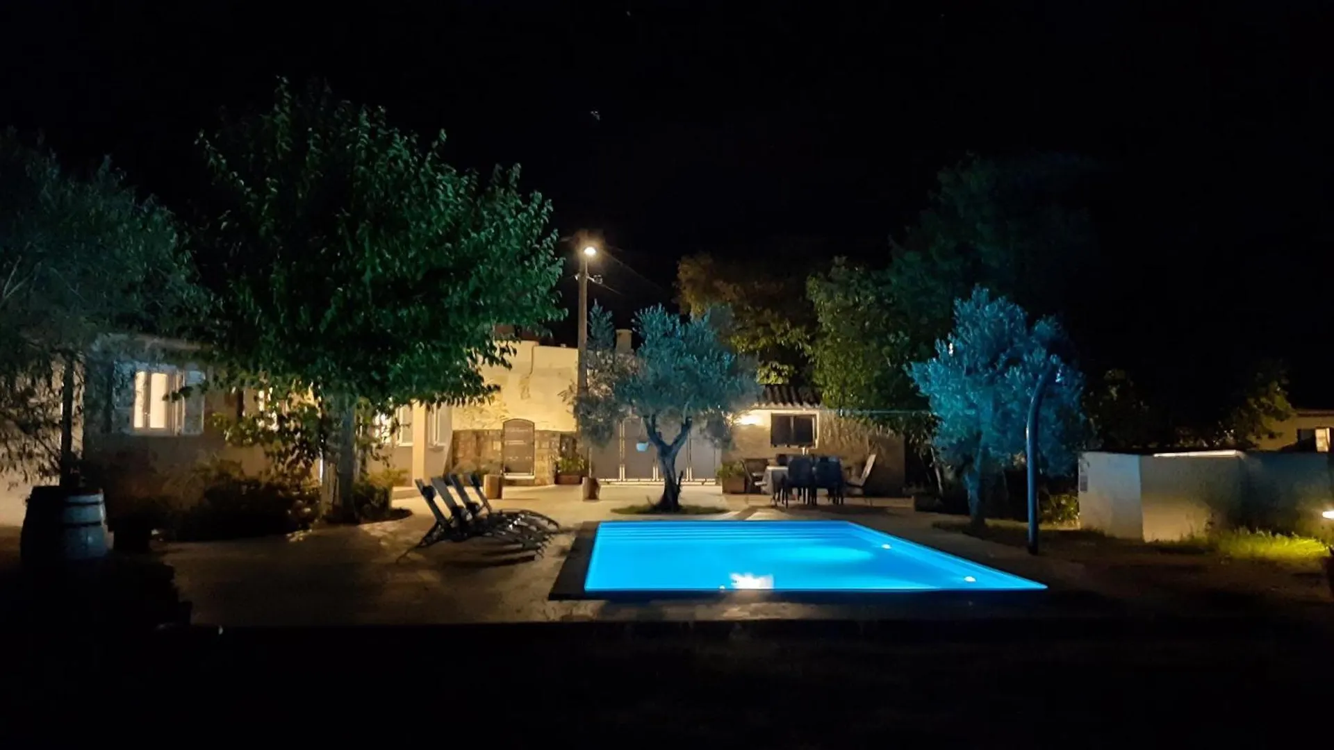 Holiday home Ferienhaus Aqua Mit Pool Jadreski